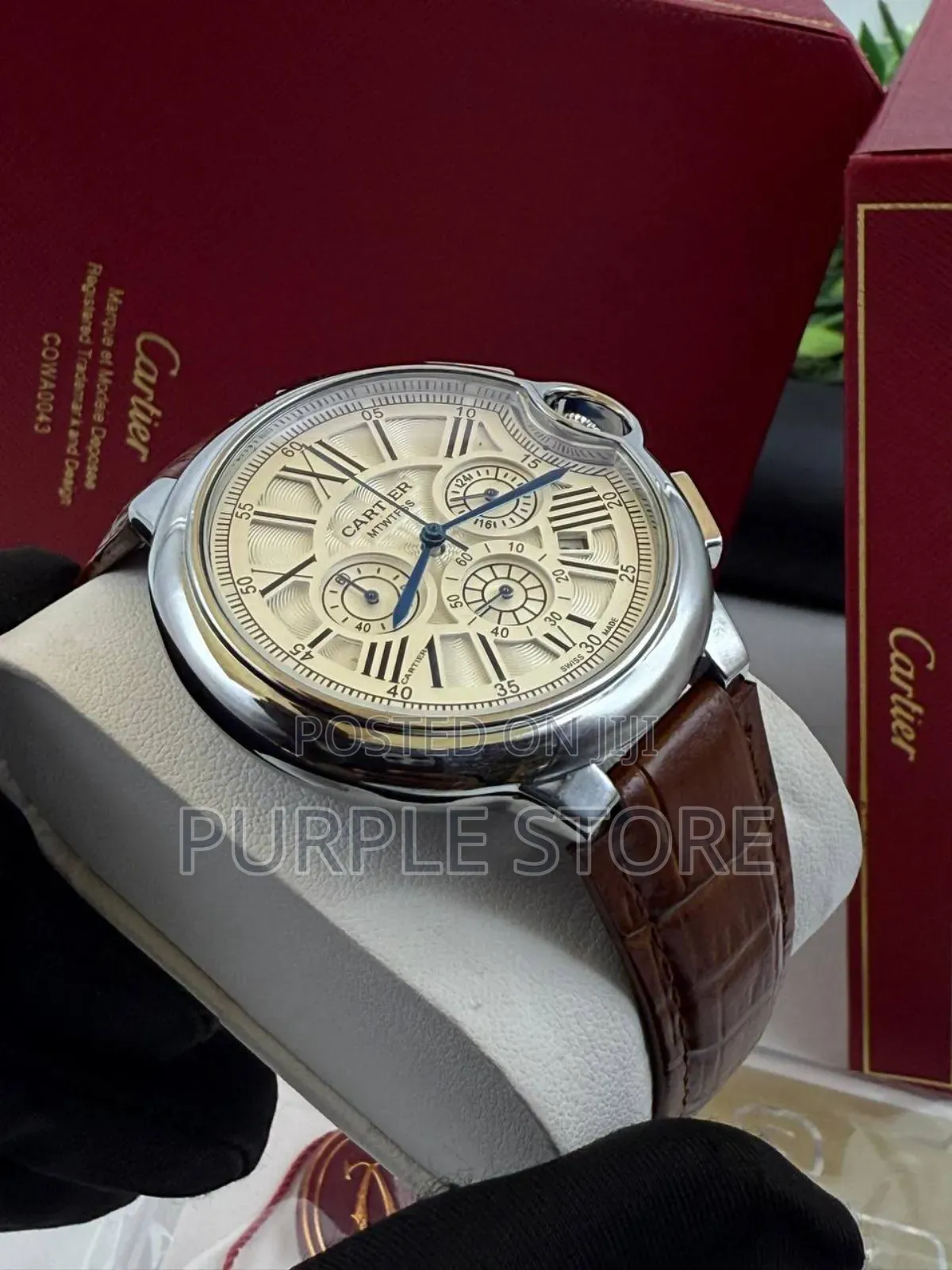 Cartier Roman Figure Dial Leather Chronograph Wristwatch
