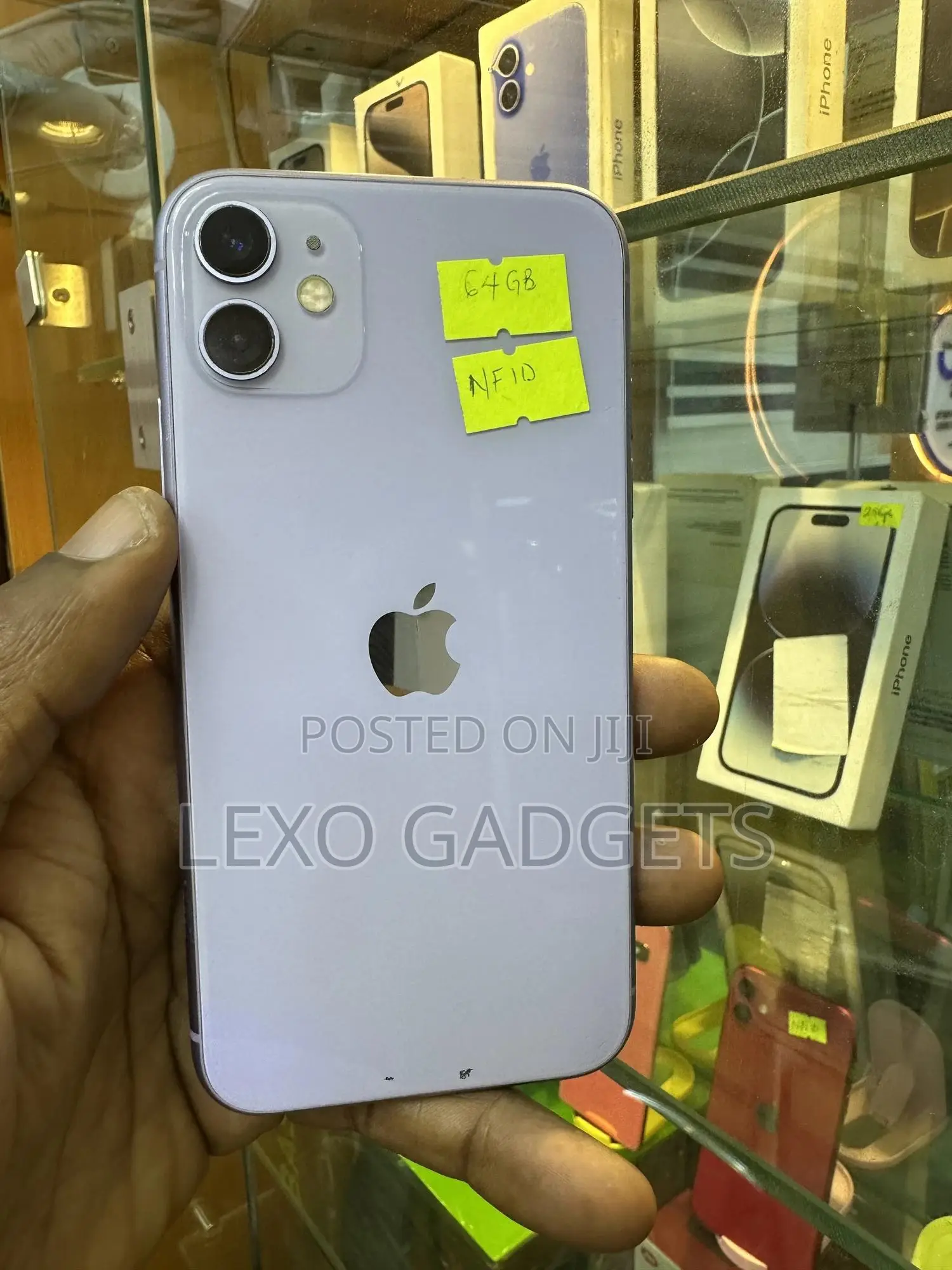 Apple iPhone 11 64 GB Purple