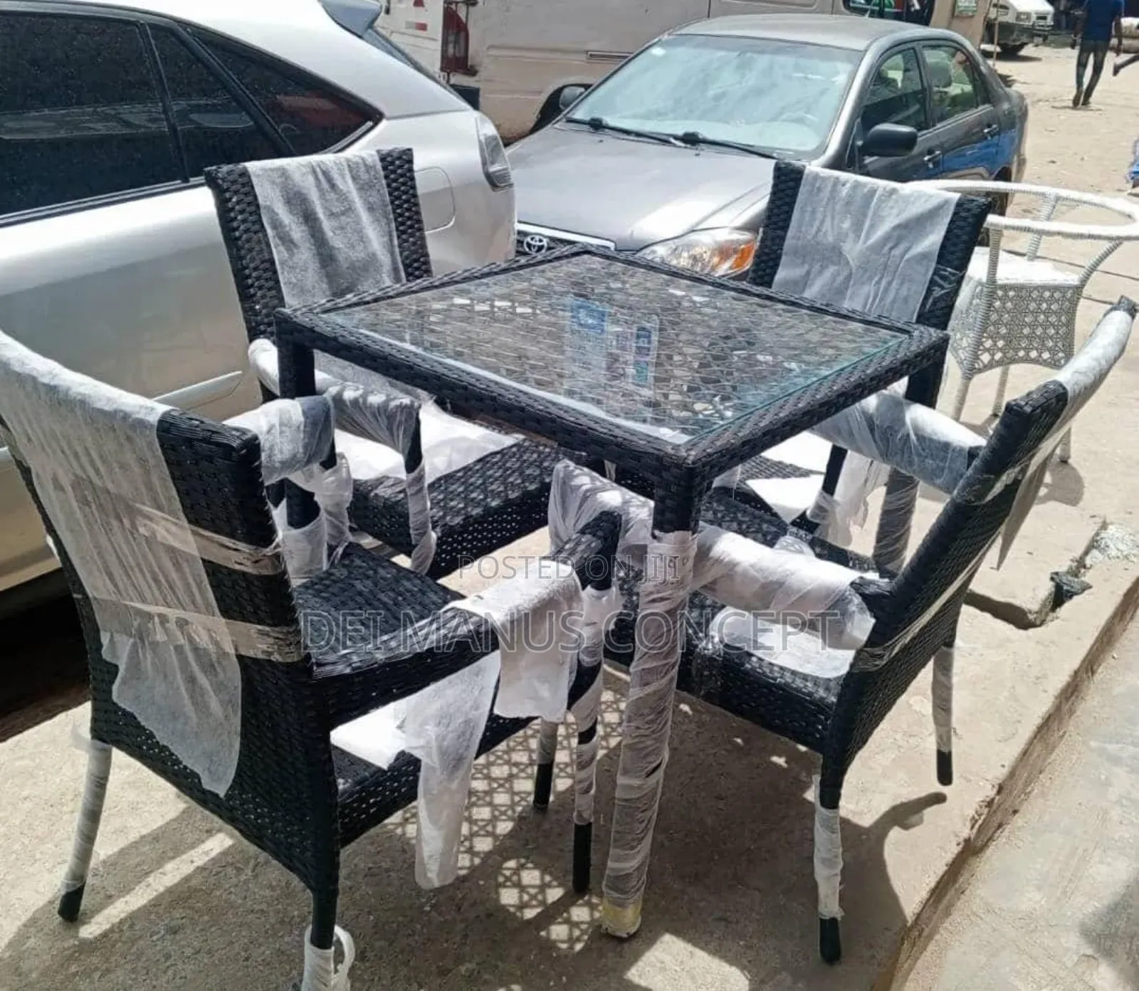 Restaurant Table and 4 Chairs