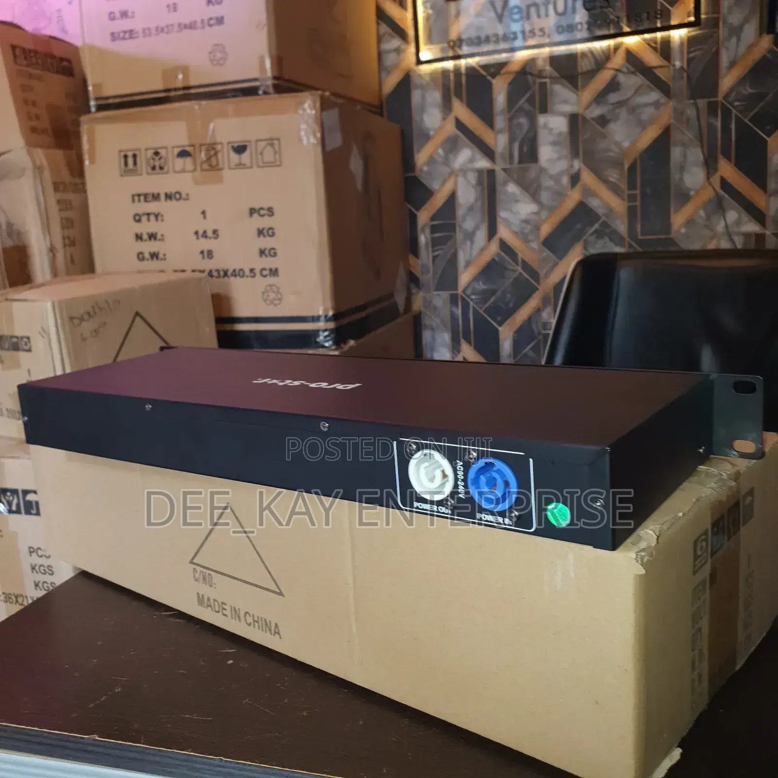 DMX Splitter 8 Channel Way