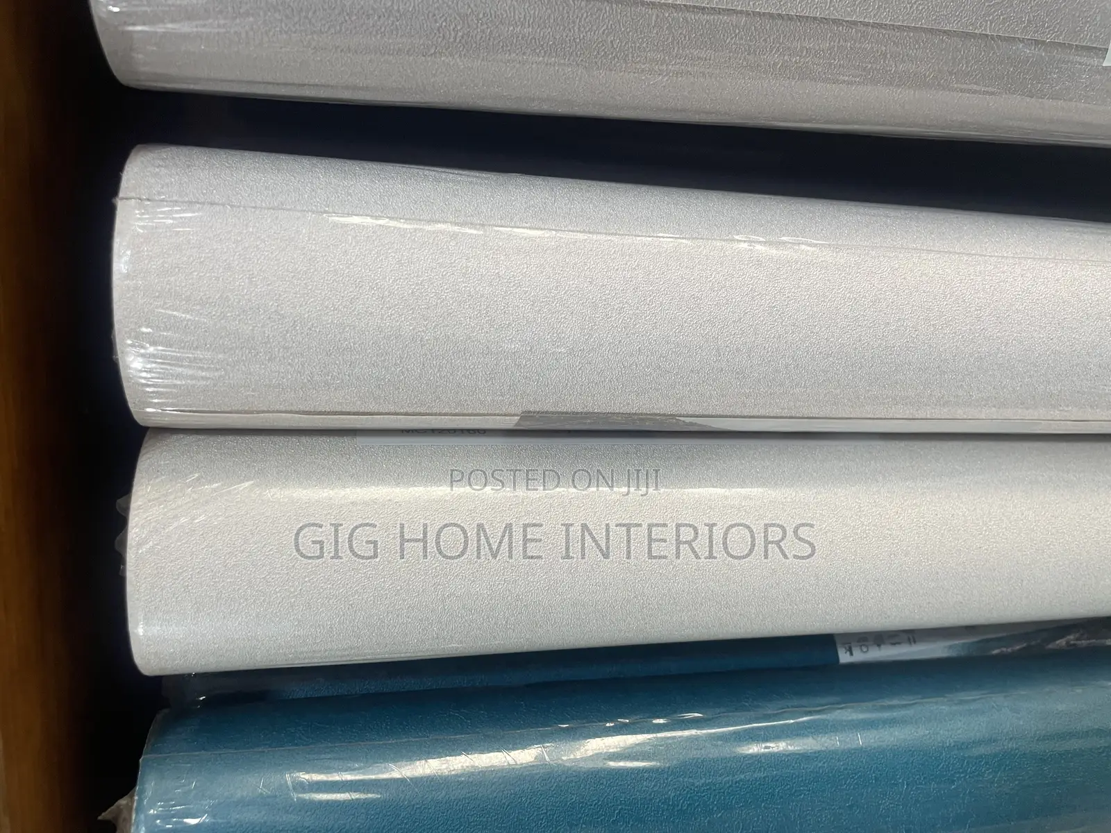 Italian Premium Luxury Wallpaper Vvip