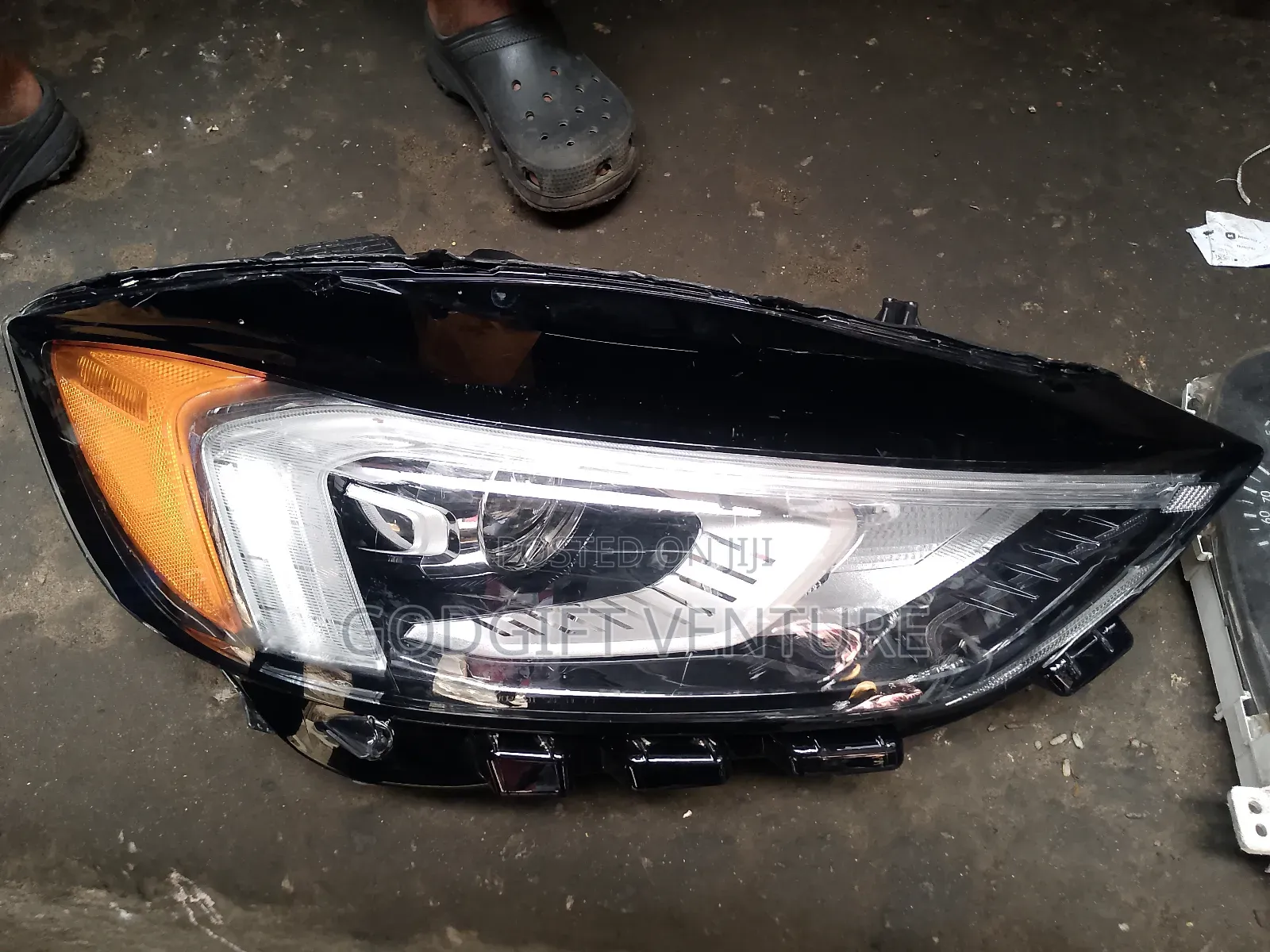 Full Light Ford Edge 2016-2020