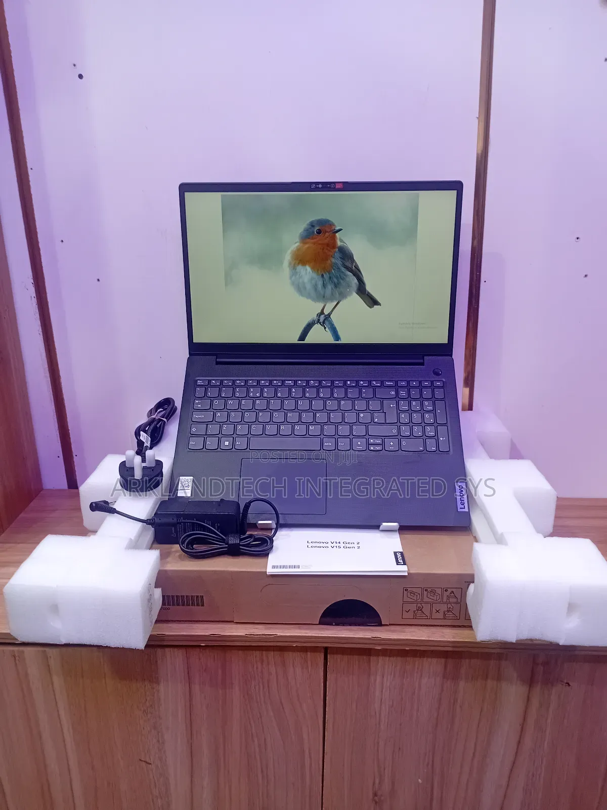 New Laptop Lenovo IdeaPad Y480 8GB Intel Celeron SSD 256GB