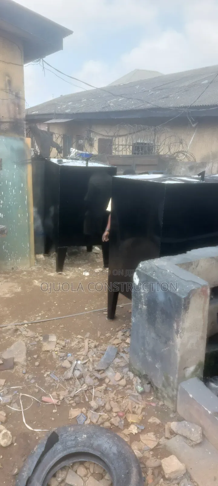Fabrication Of Diesel Storage Tank Of Capacity 1000l.