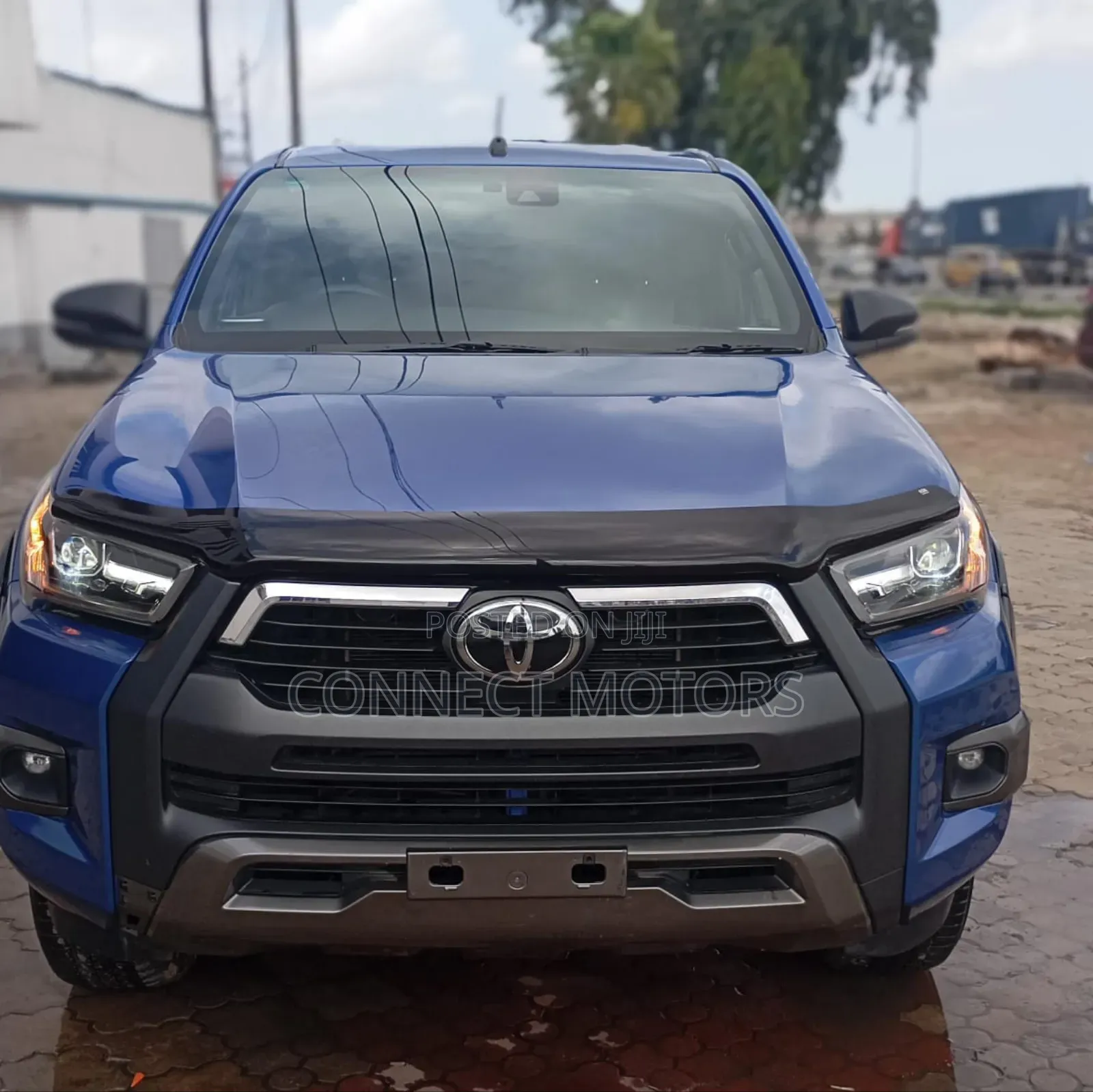 Toyota Hilux 2023 Blue