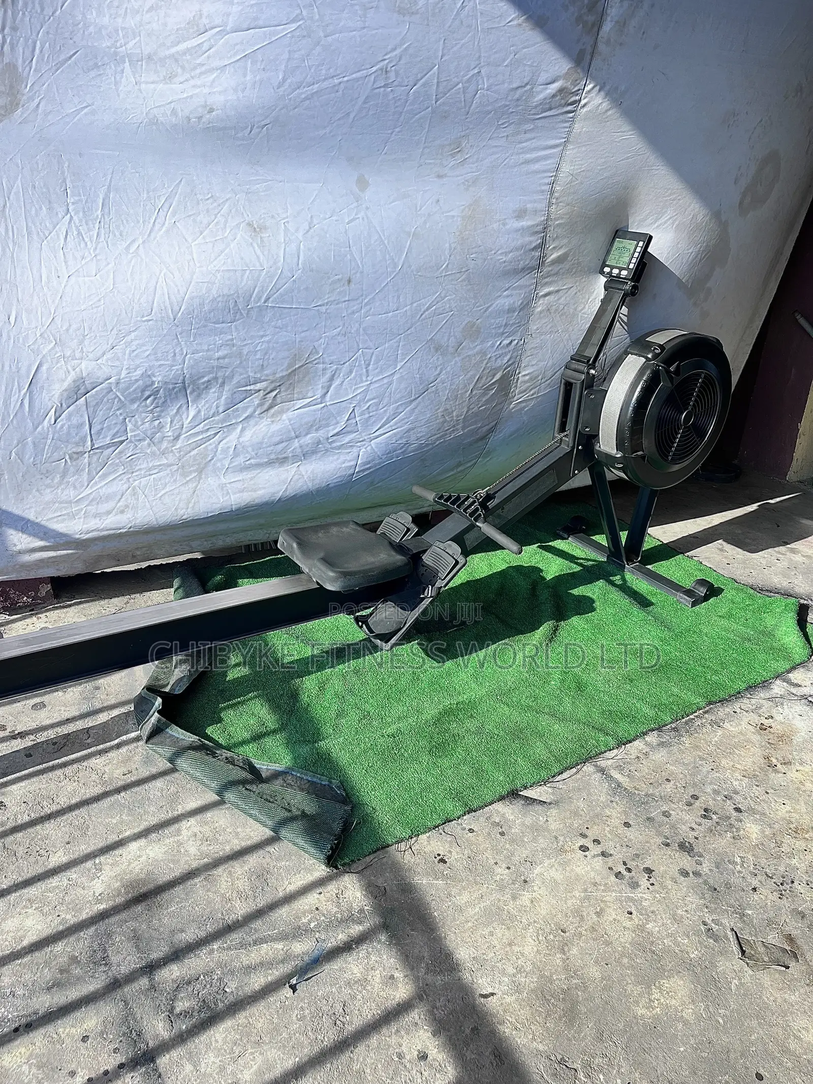 Commercial Rowing Machine