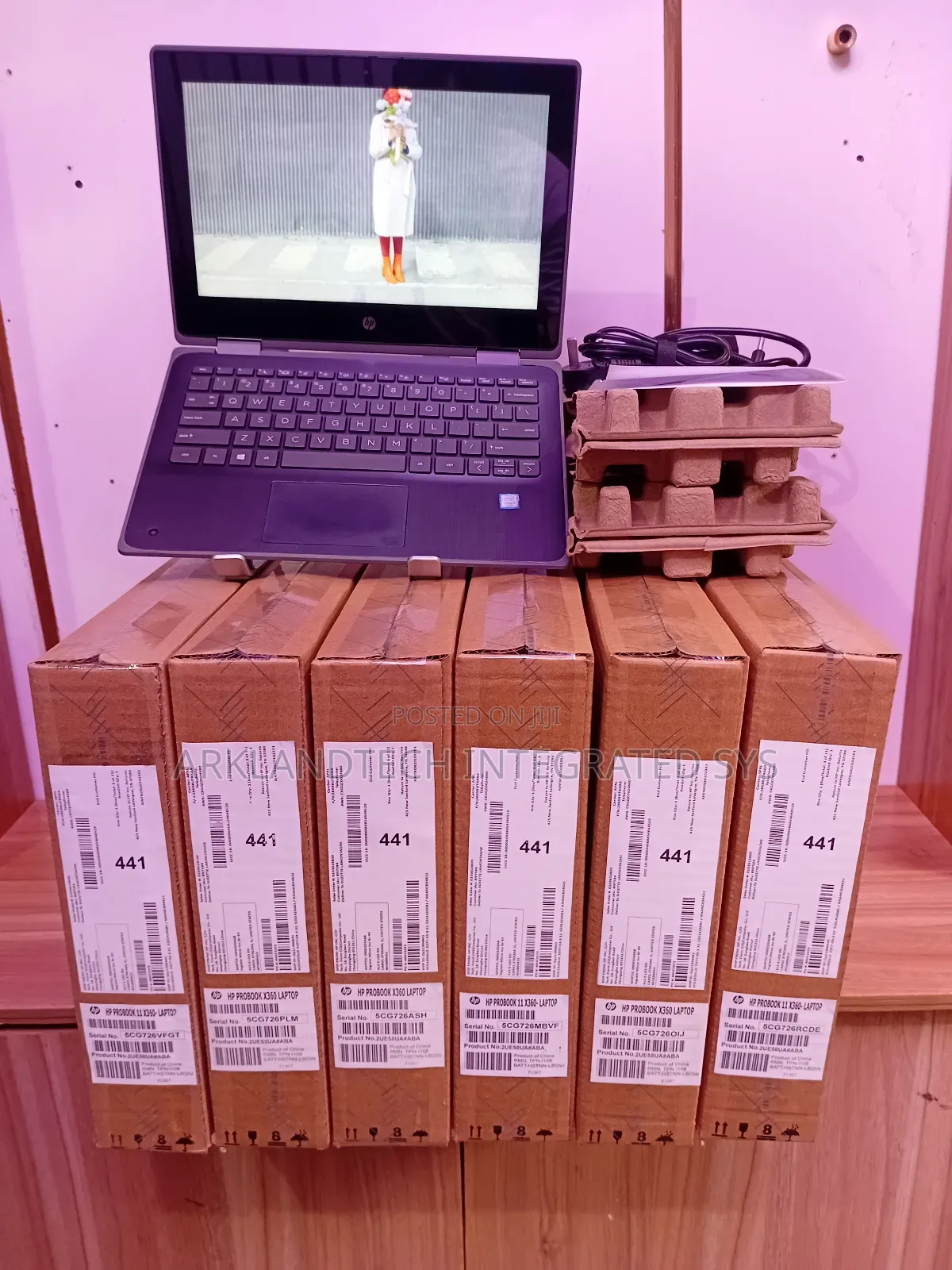 New Laptop HP ProBook 11 X360 G1 EE 8GB Intel Core i5 SSD 256GB