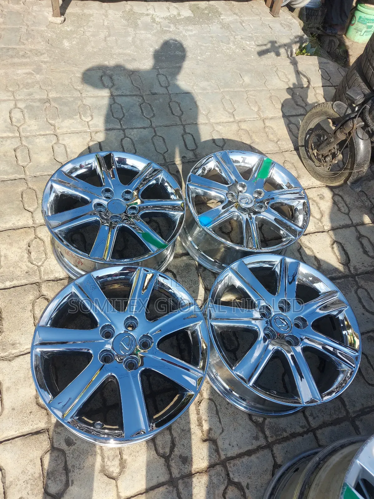 17rim Chrome for Lexus Es350!