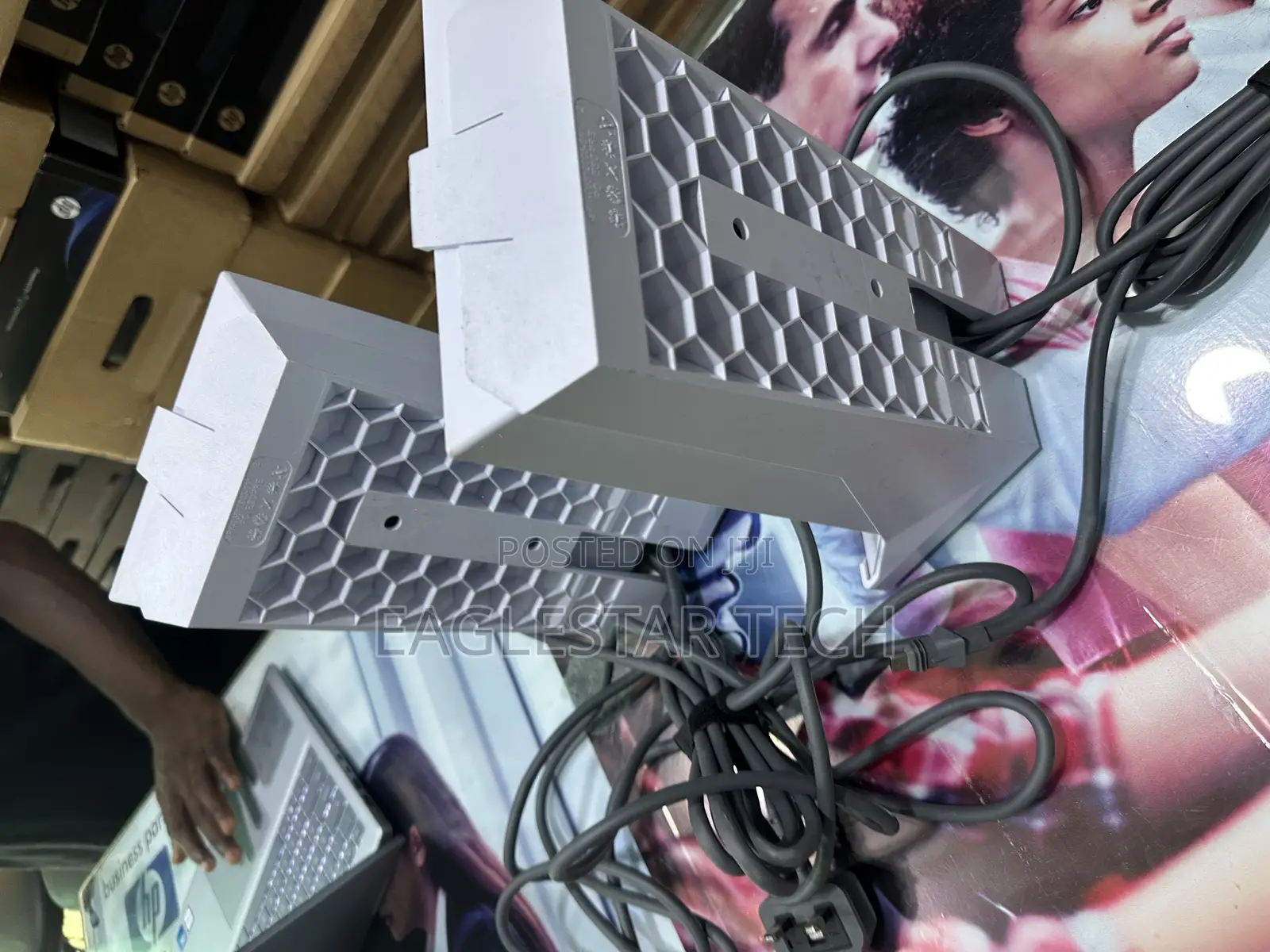 Starlink Gen2 Mesh Hanger
