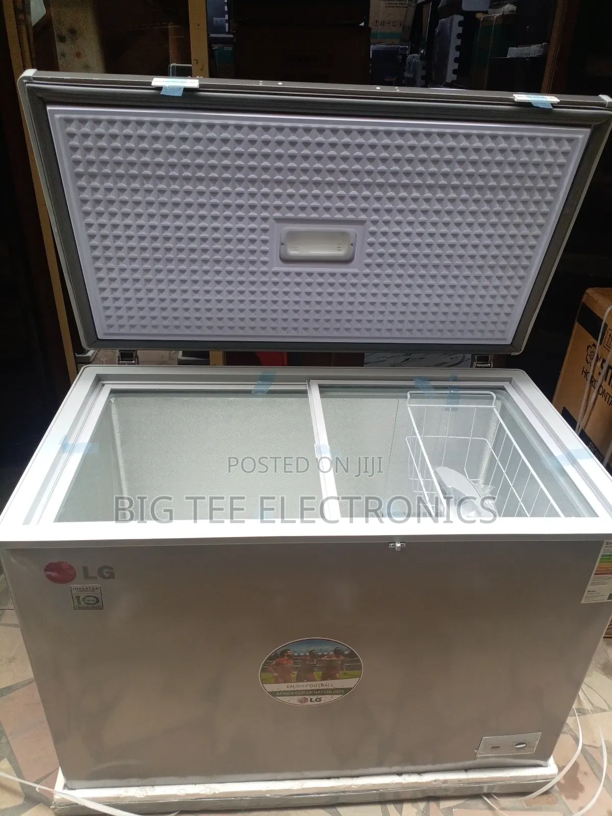 Lg Chess Freezer (450l)