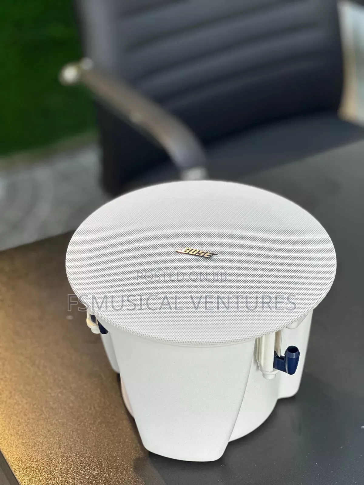 Bose Ceiling Speaker 2way Stereo and Voltage 20-50watts