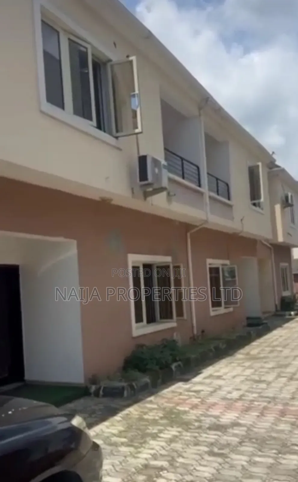 6bdrm Duplex in Northern Foreshore, Lekki for sale