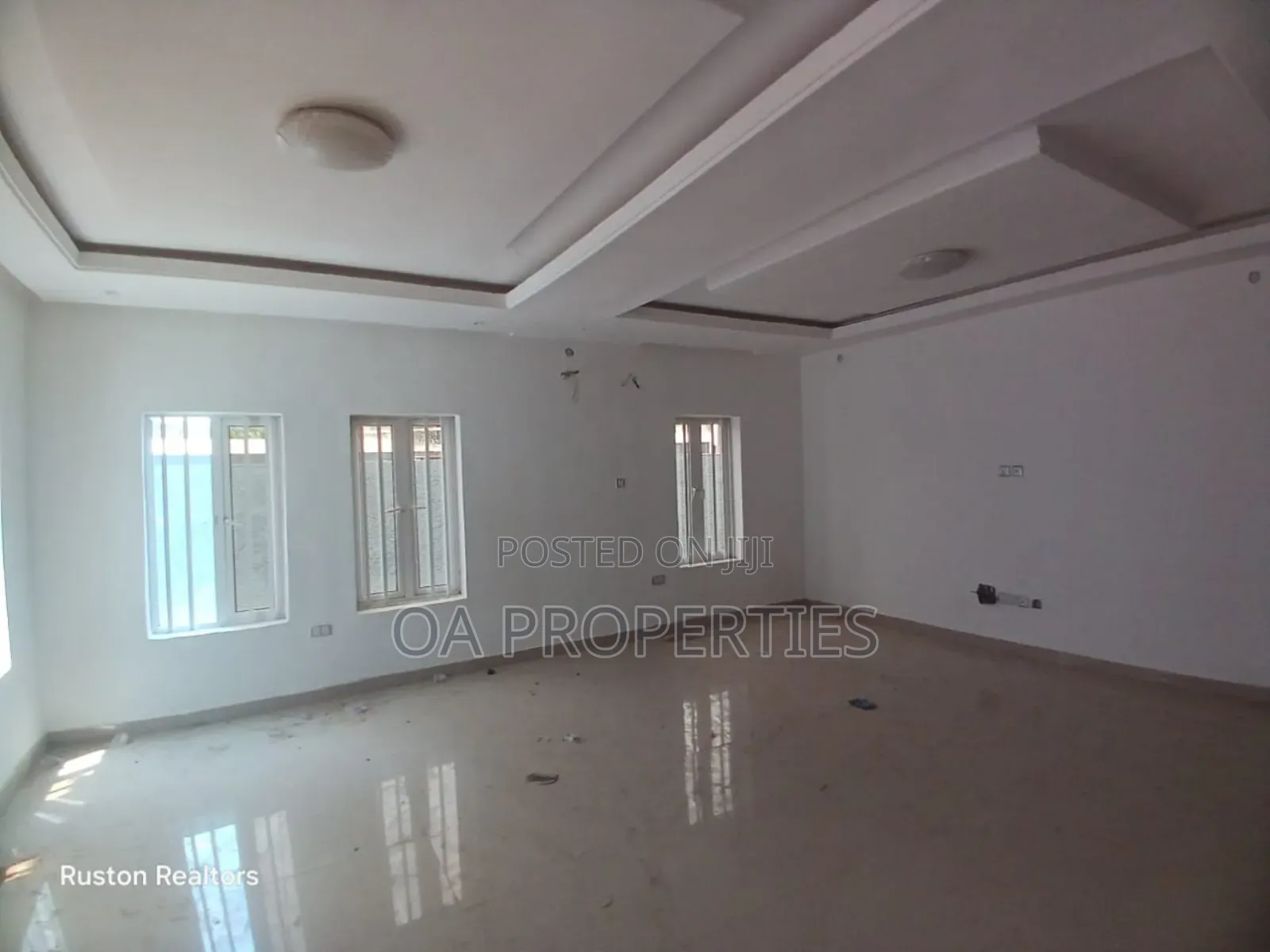 4bdrm Duplex in Ibadan for sale