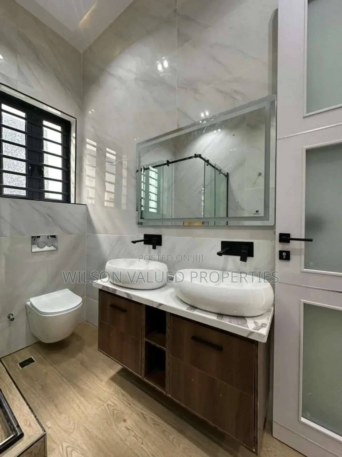 5bdrm Duplex in 5-Bedroom Fully, Ikota for sale