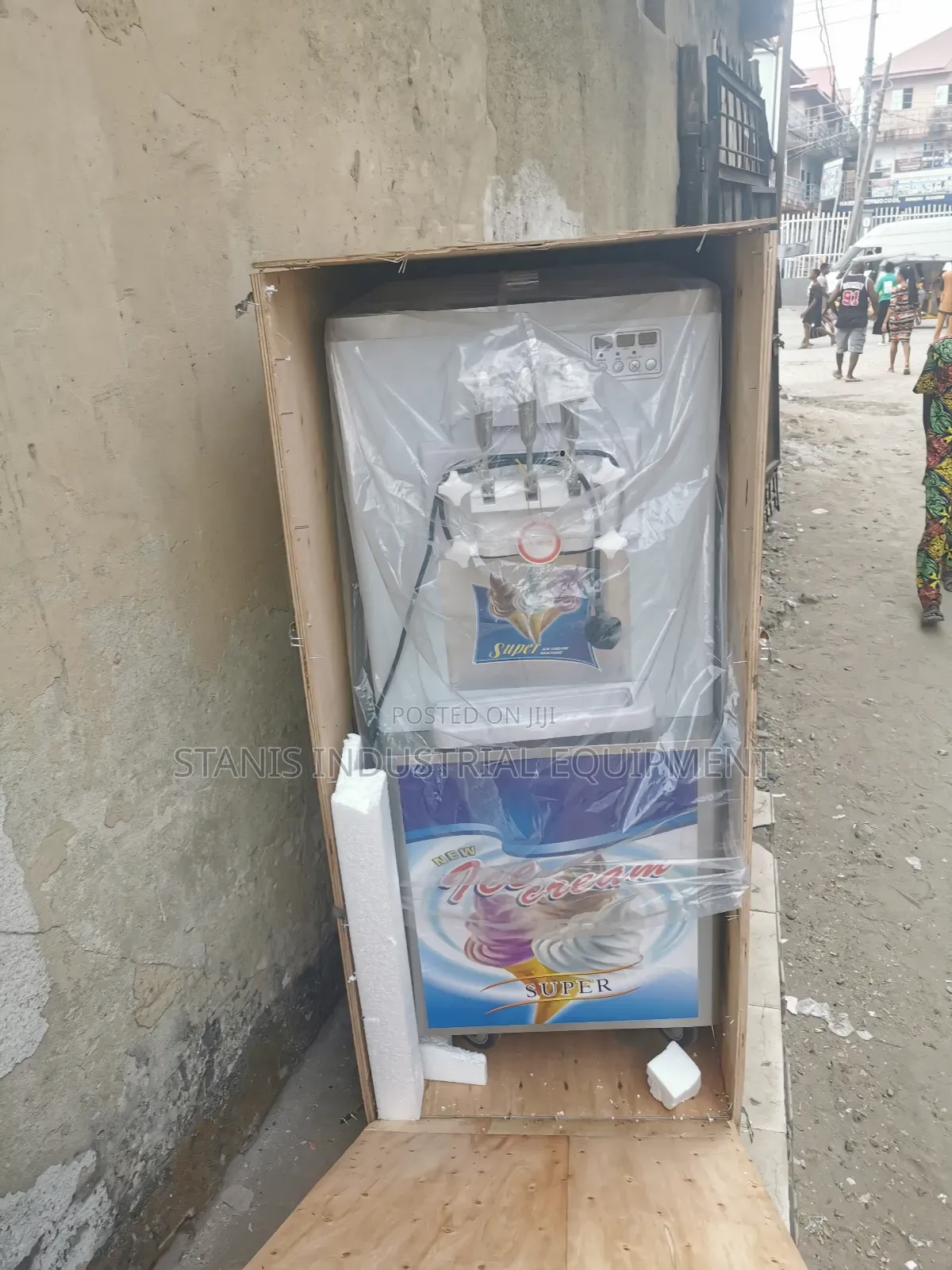 Standing Ice Cream Machine