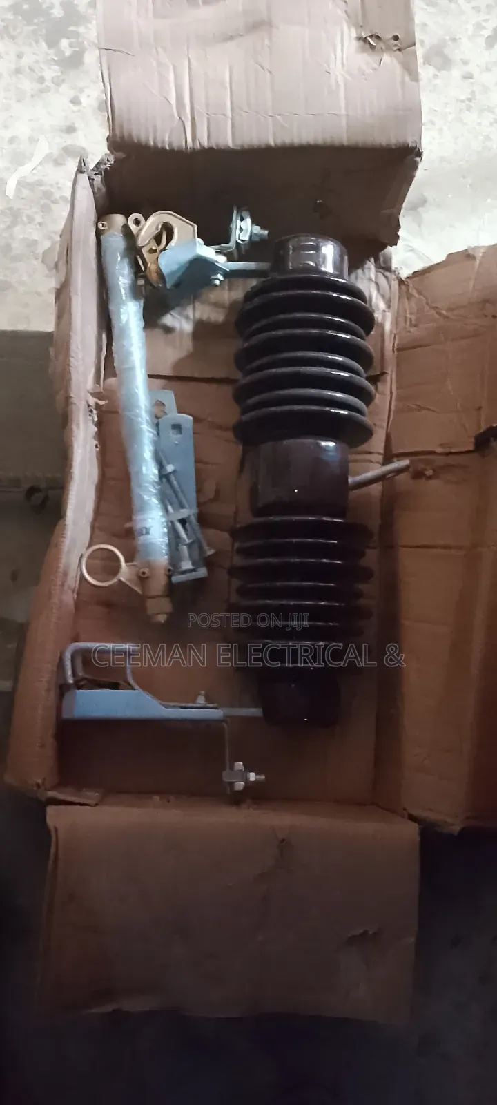 Silicone and Porcelain D Fuse