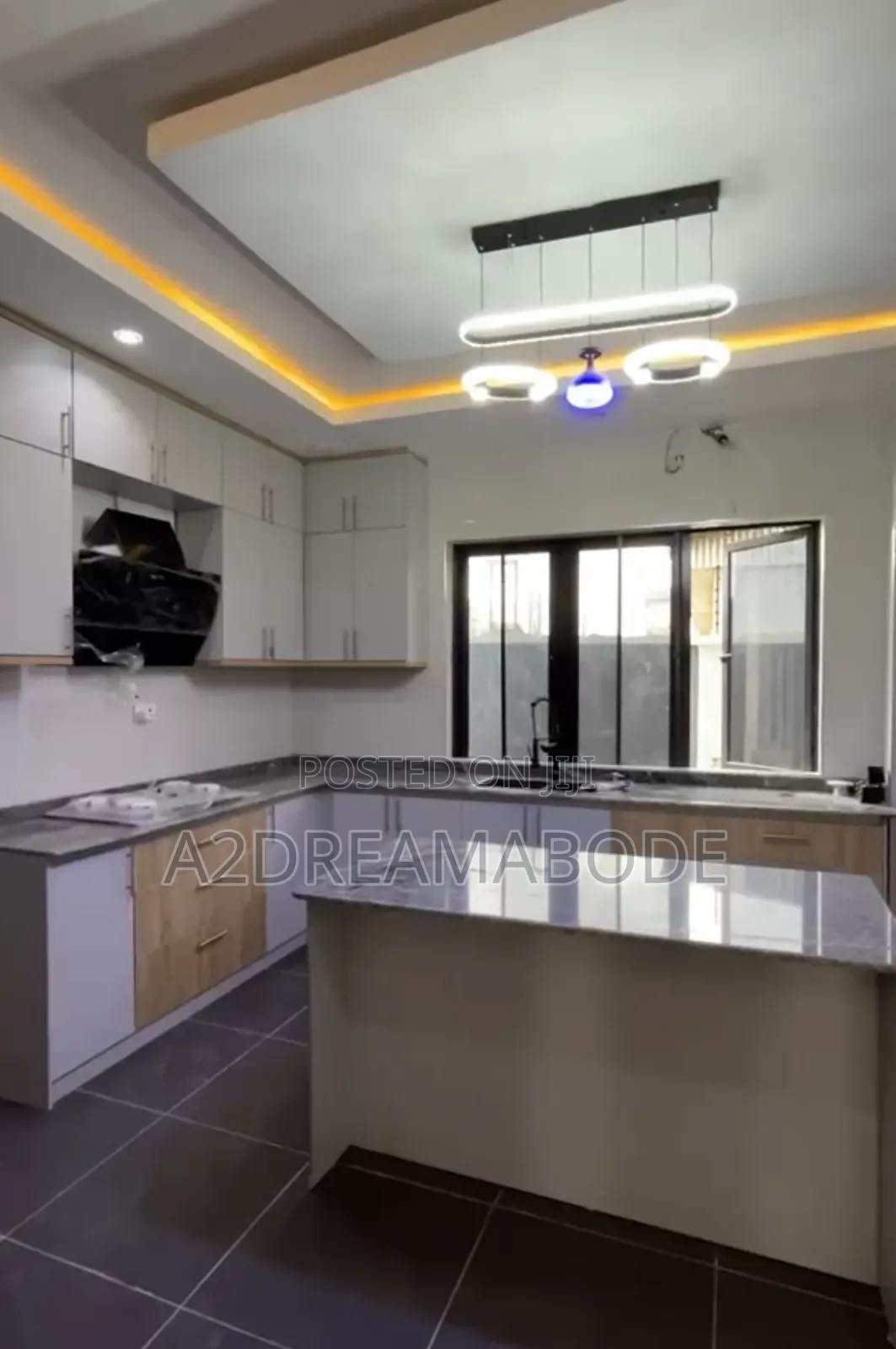 4bdrm Duplex in Ogudu Gra for sale