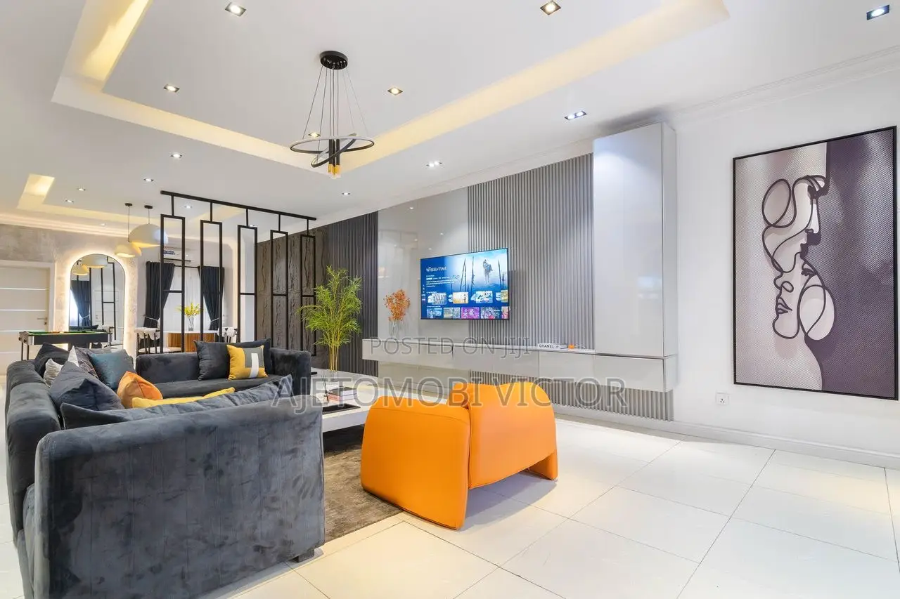 Luxurious 3bedroom Apartment
