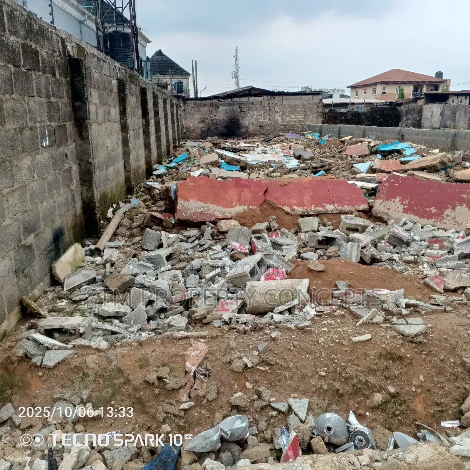Half Plot of Land for Sale Off Dopemu Road Agege