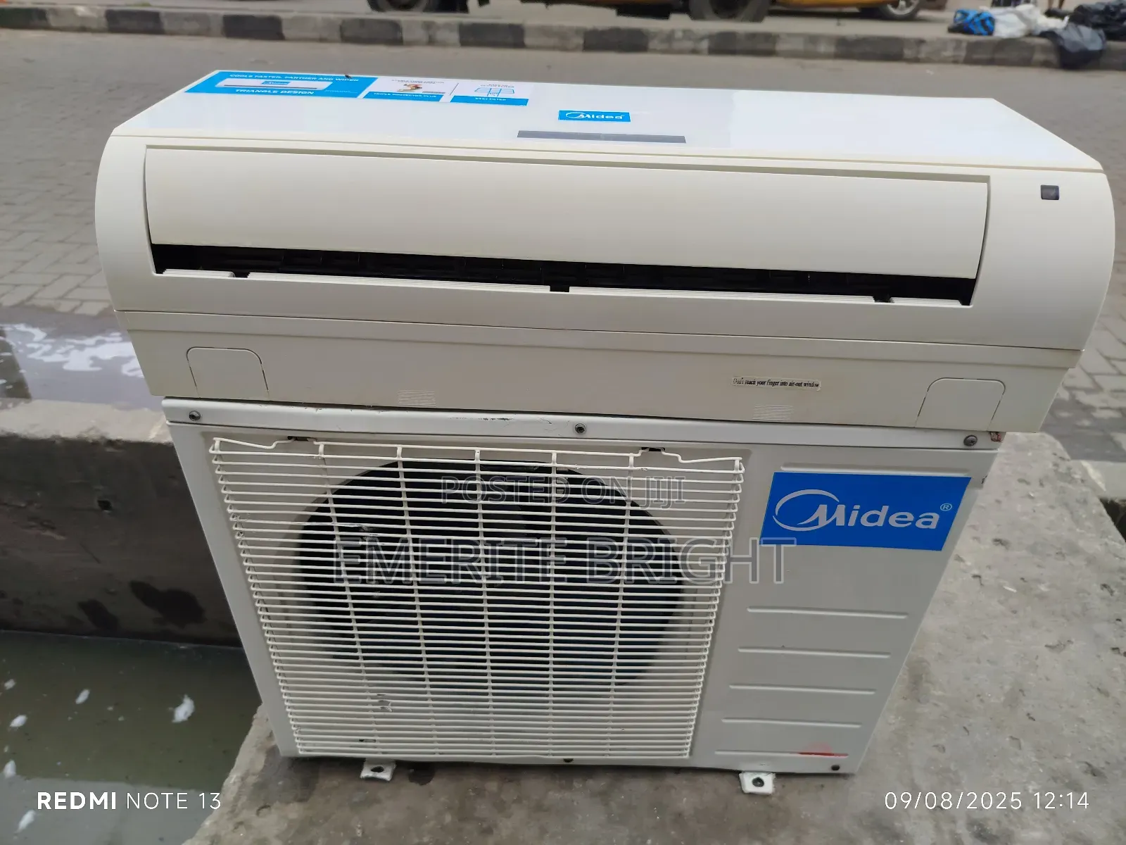 Midea 1.5 Hp Low Voltage Wit 410 Gass