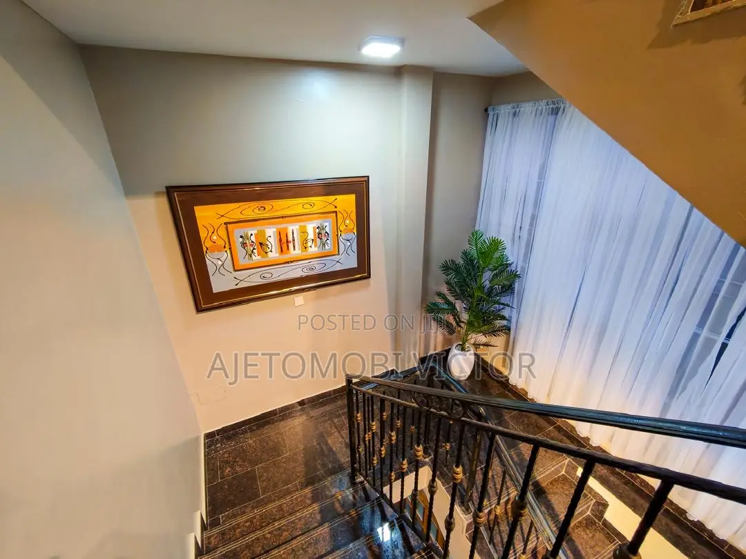 Rooftop 2bedroom Apartment