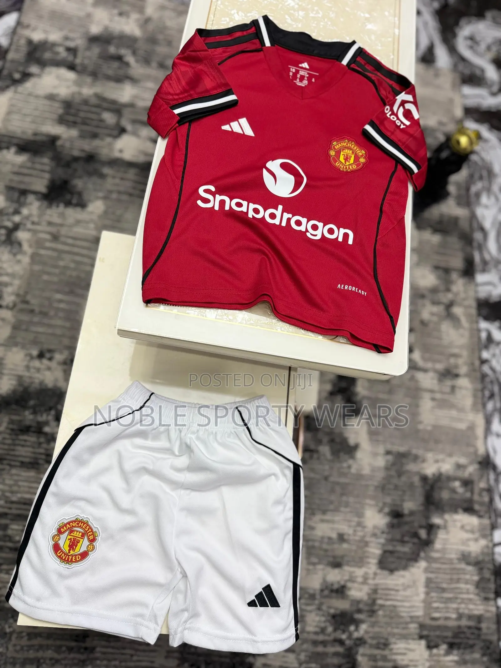 Man Utd Kids 1 to 14 Years Old Jersey Kits Available