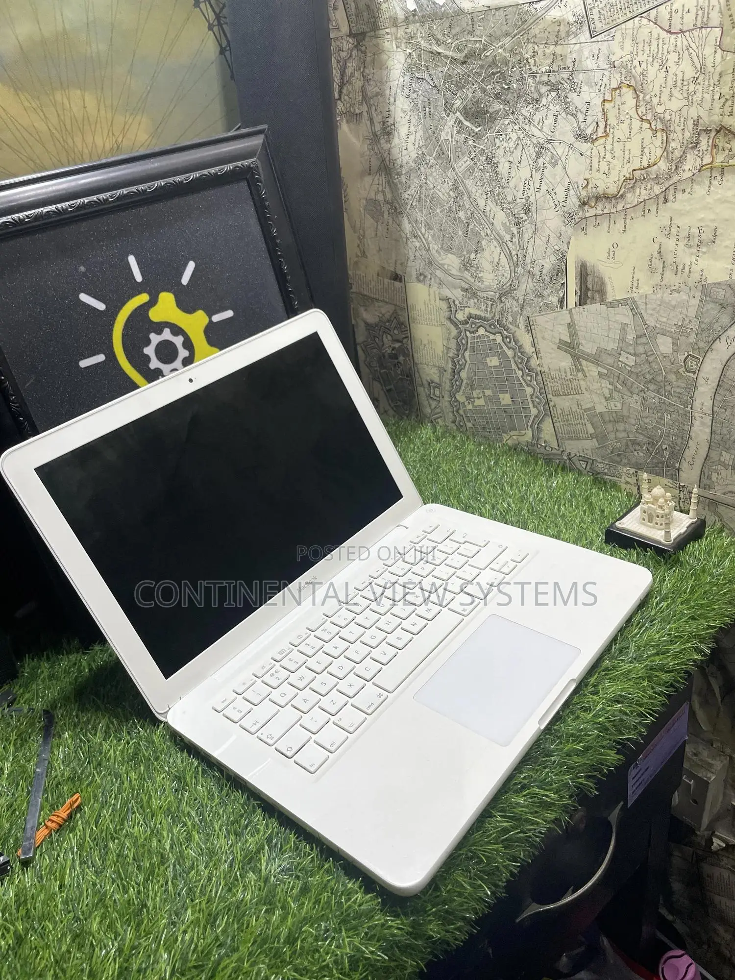 Laptop Apple MacBook 2009 4GB Intel Core 2 Duo HDD 250GB
