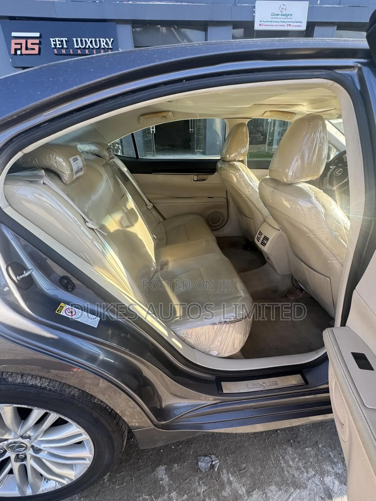 Lexus ES 350 FWD 2013 Gray