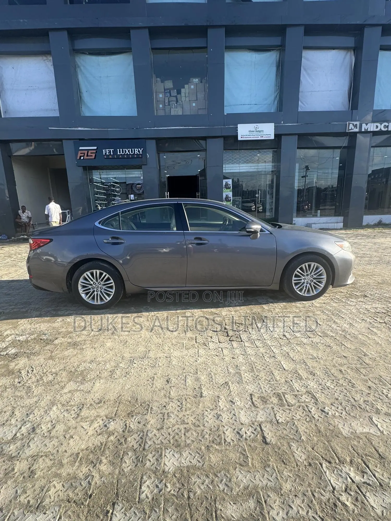 Lexus ES 350 FWD 2013 Gray