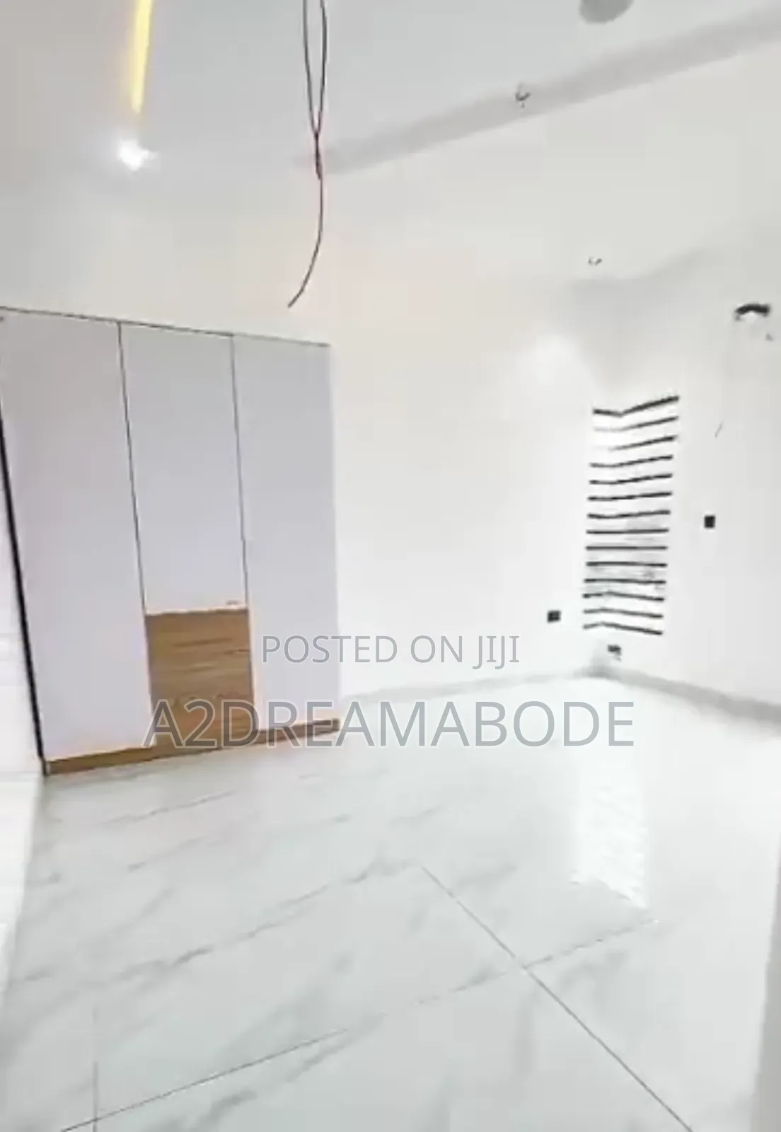 5bdrm Duplex in Ikeja Gra for sale