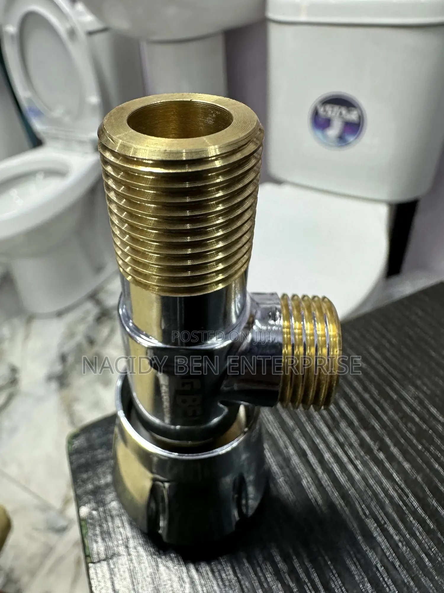 Angle Stop Valve ( Tee Tap)