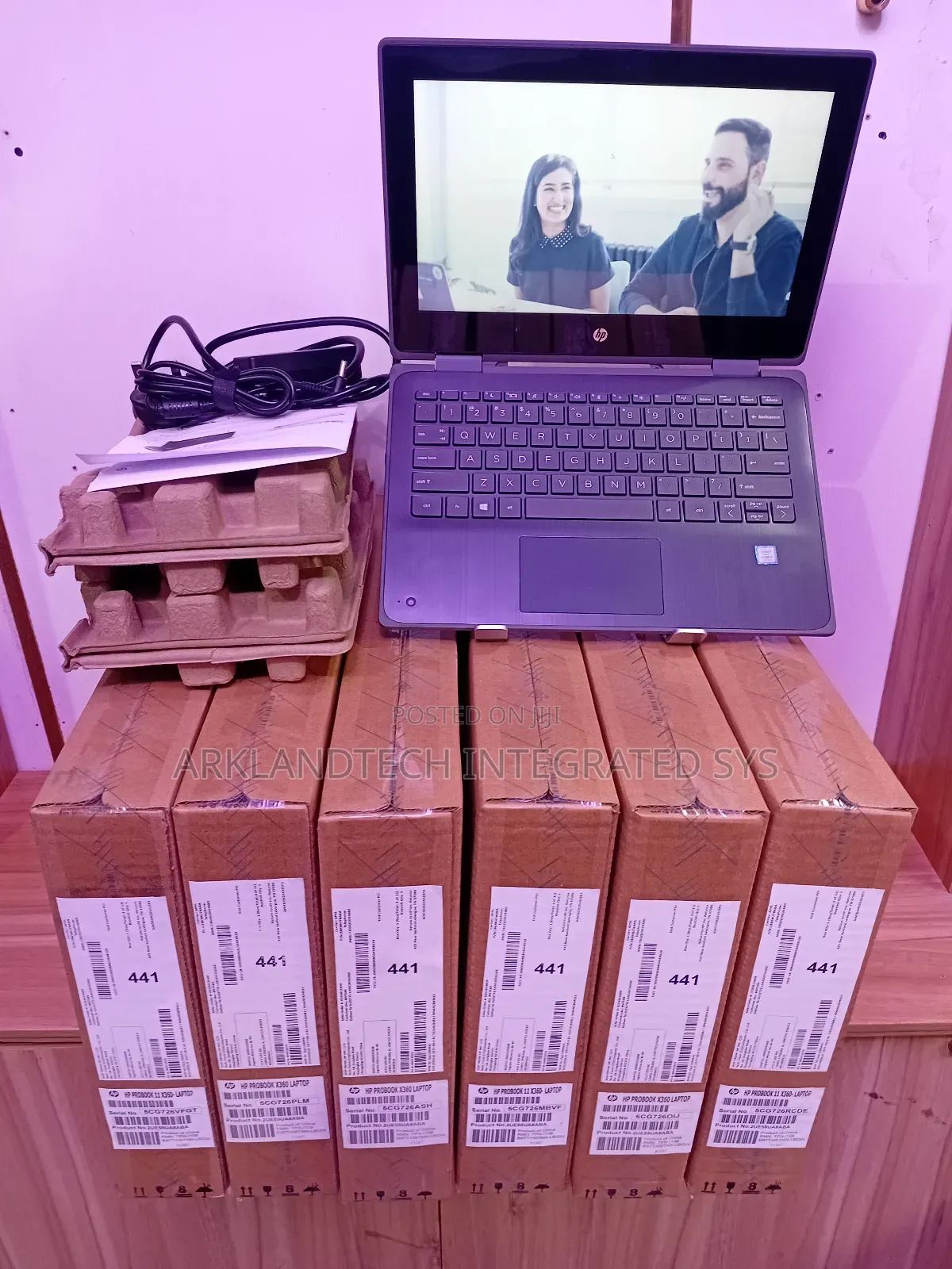 New Laptop HP Mini 1000 8GB Intel Core i5 SSD 256GB