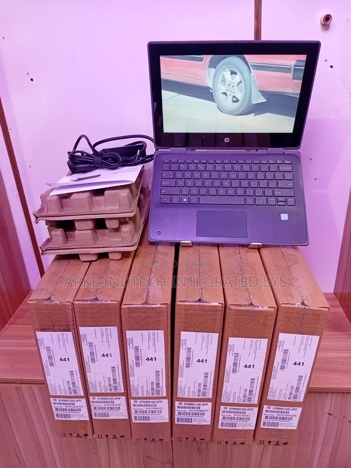 New Laptop HP Mini 1000 8GB Intel Core i5 SSD 256GB