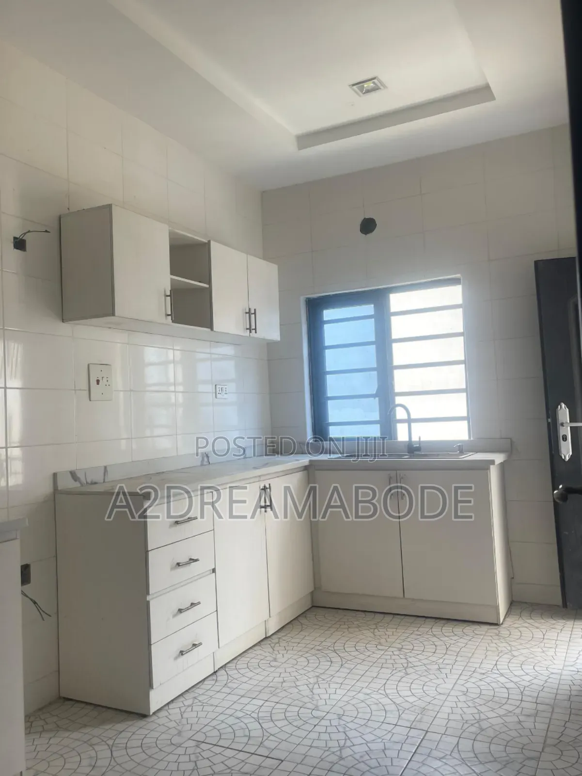 4bdrm Duplex in Ikeja for rent