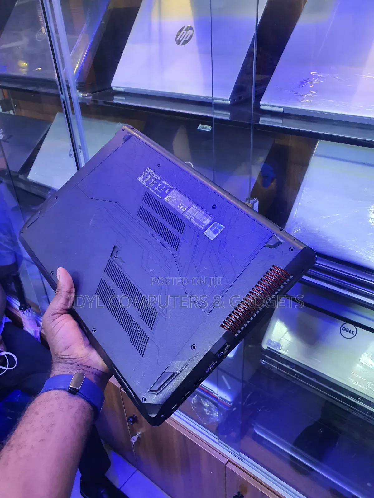 Laptop Asus FX553VD 16GB Intel Core I7 SSD 512GB