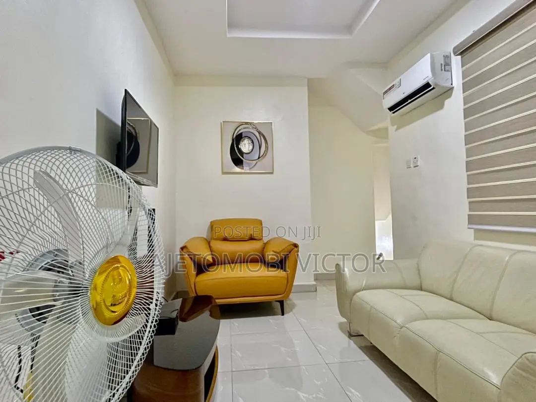 Luxury 3bedroom Duplex Apartment