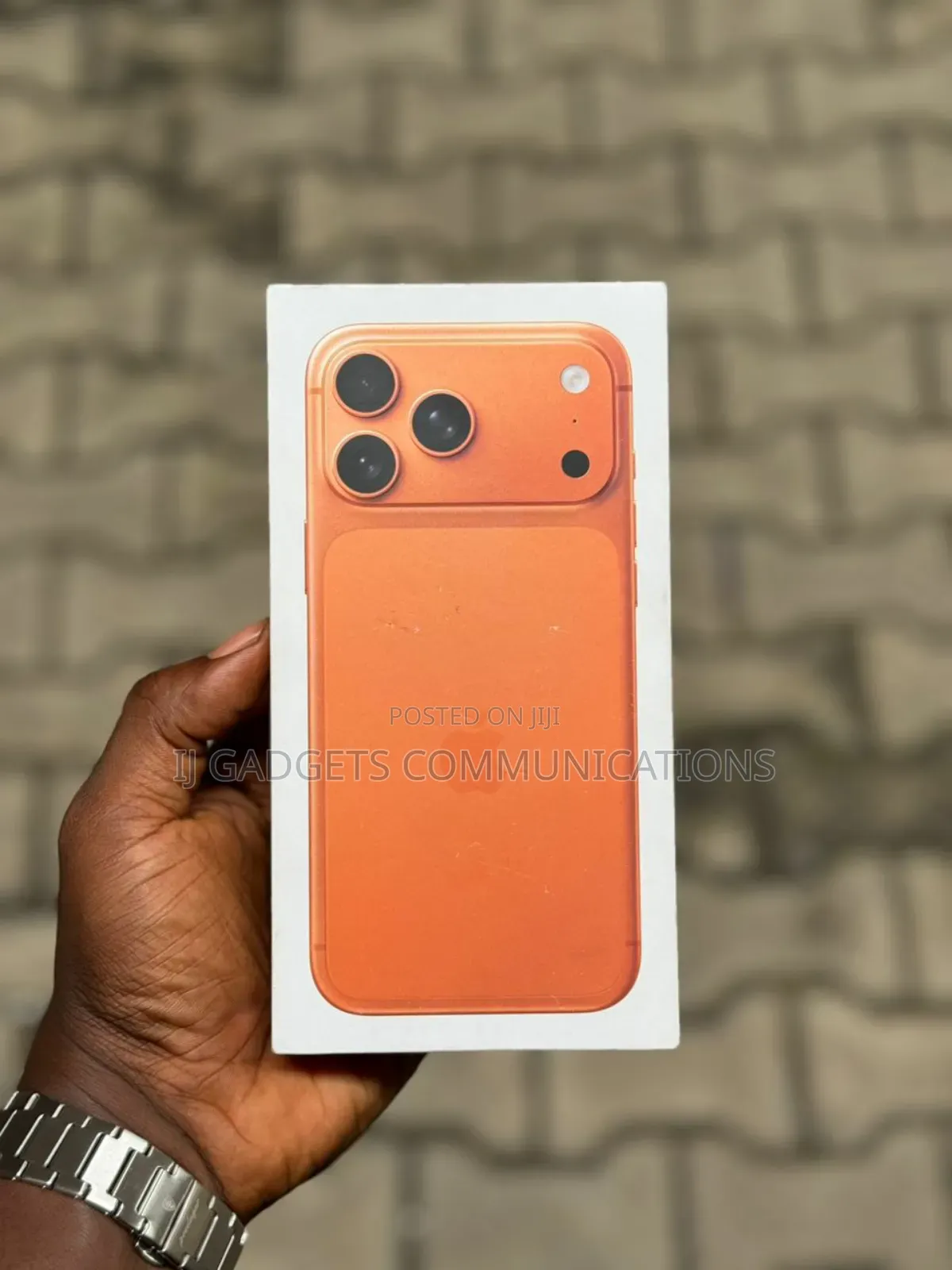 New Apple iPhone 17 Pro Max 256 GB Orange