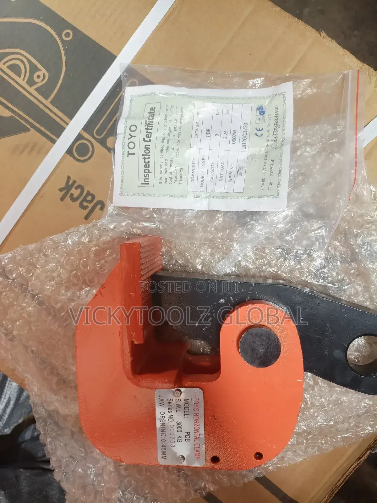 Toyo Horizontal Plate Lifting Clamp 3,000kg (3ton)