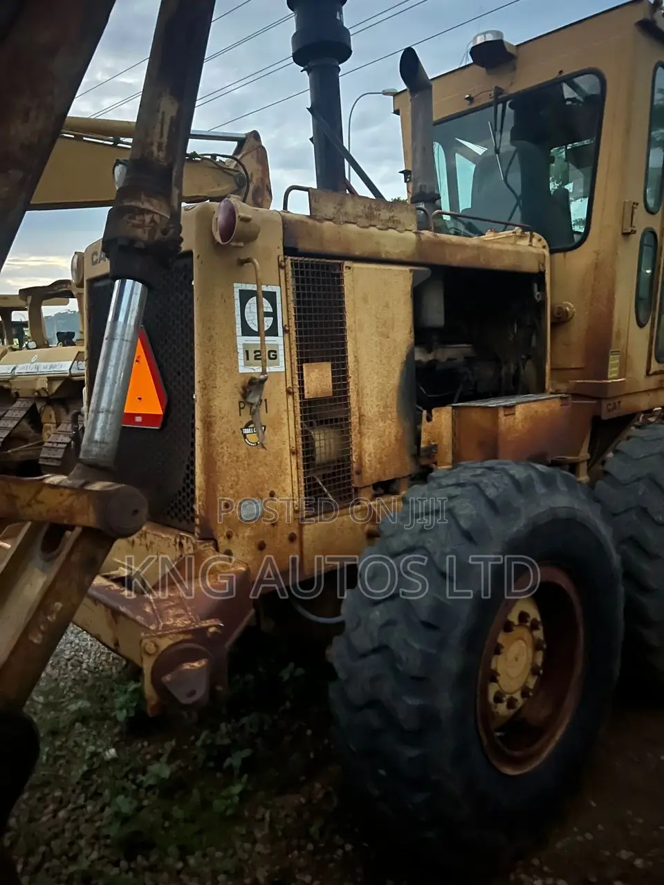 Caterpillar 12g Motor Grader