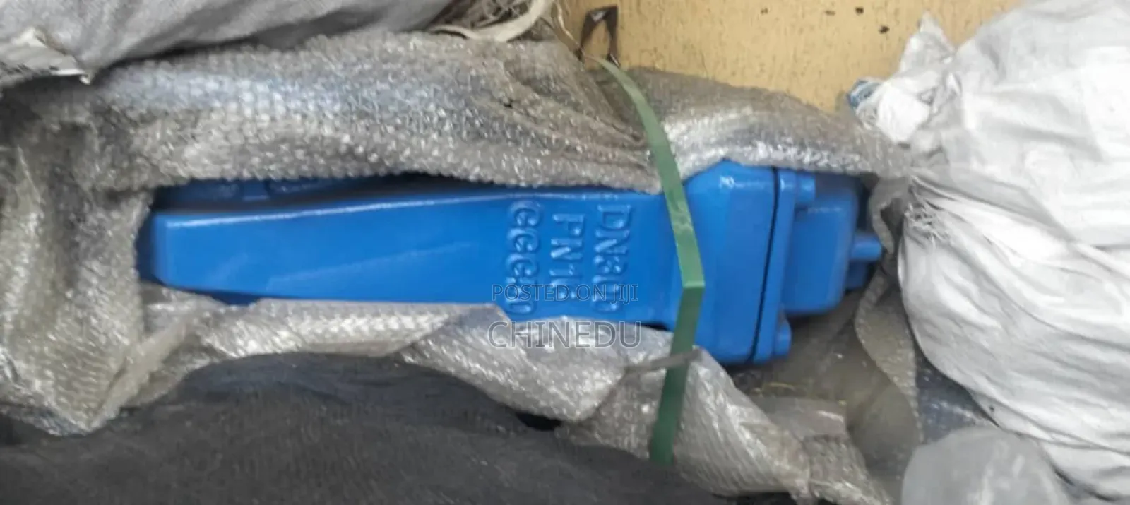 Water Valve 12"