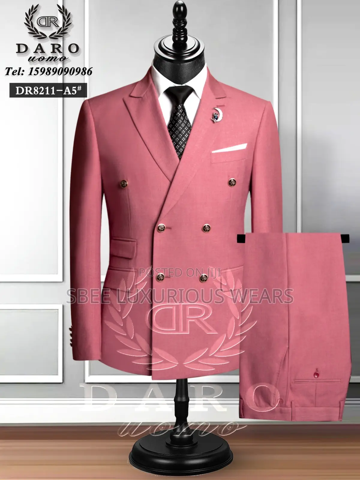 Daro Double Breasted Suit