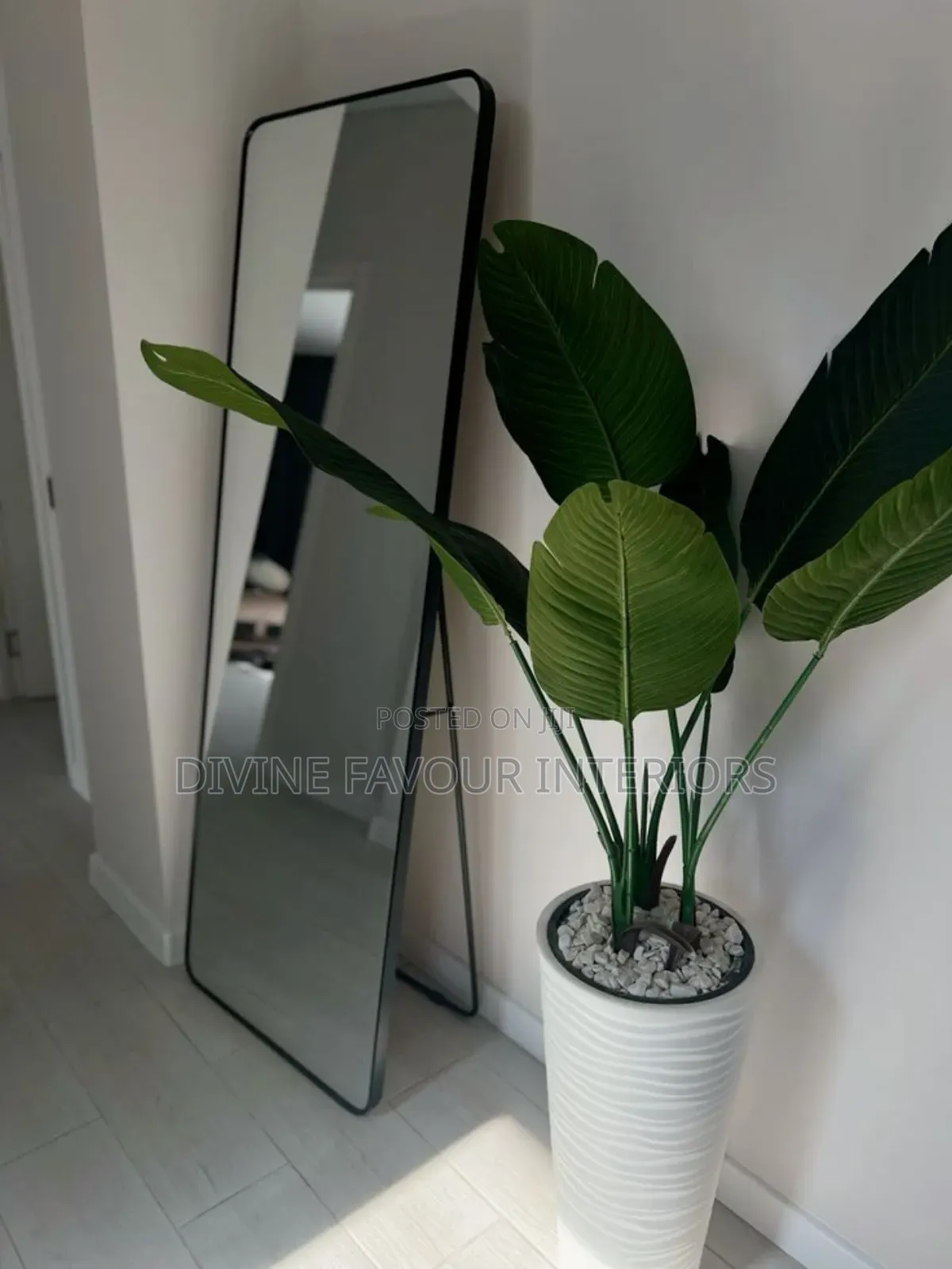 Frame Wall/ Standing Mirror