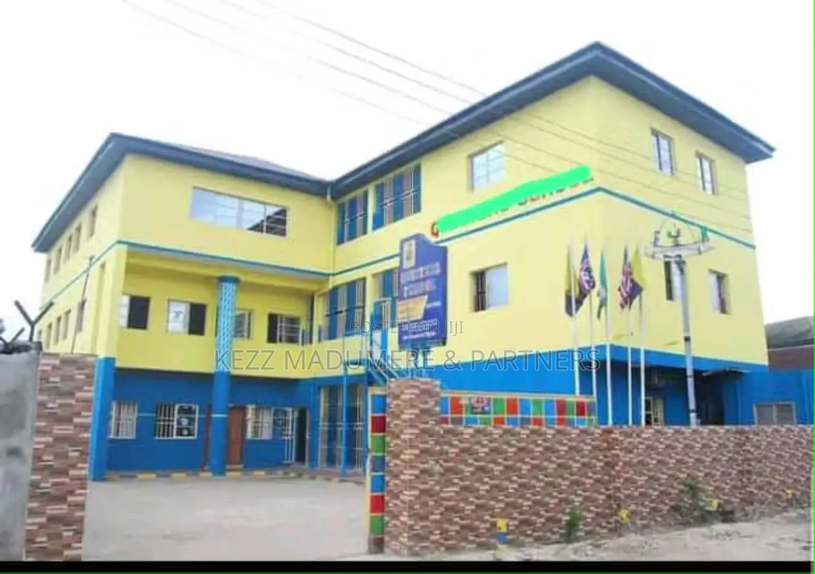 For Sale: Functional School at Off Iwofe Road ,Ph