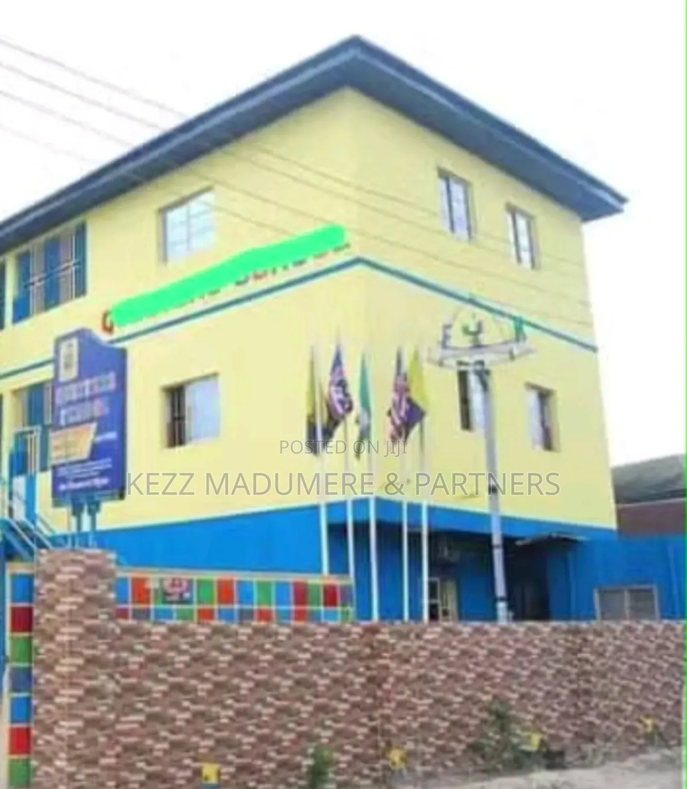 For Sale: Functional School at Off Iwofe Road ,Ph