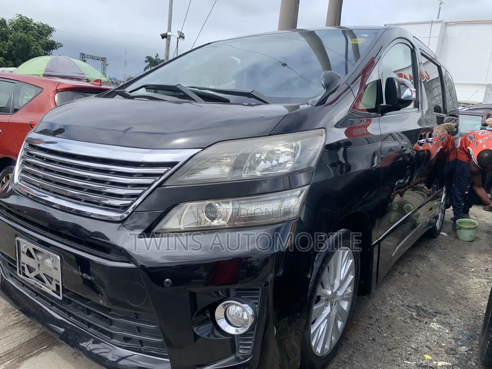 Toyota Vellfire 2014 Black