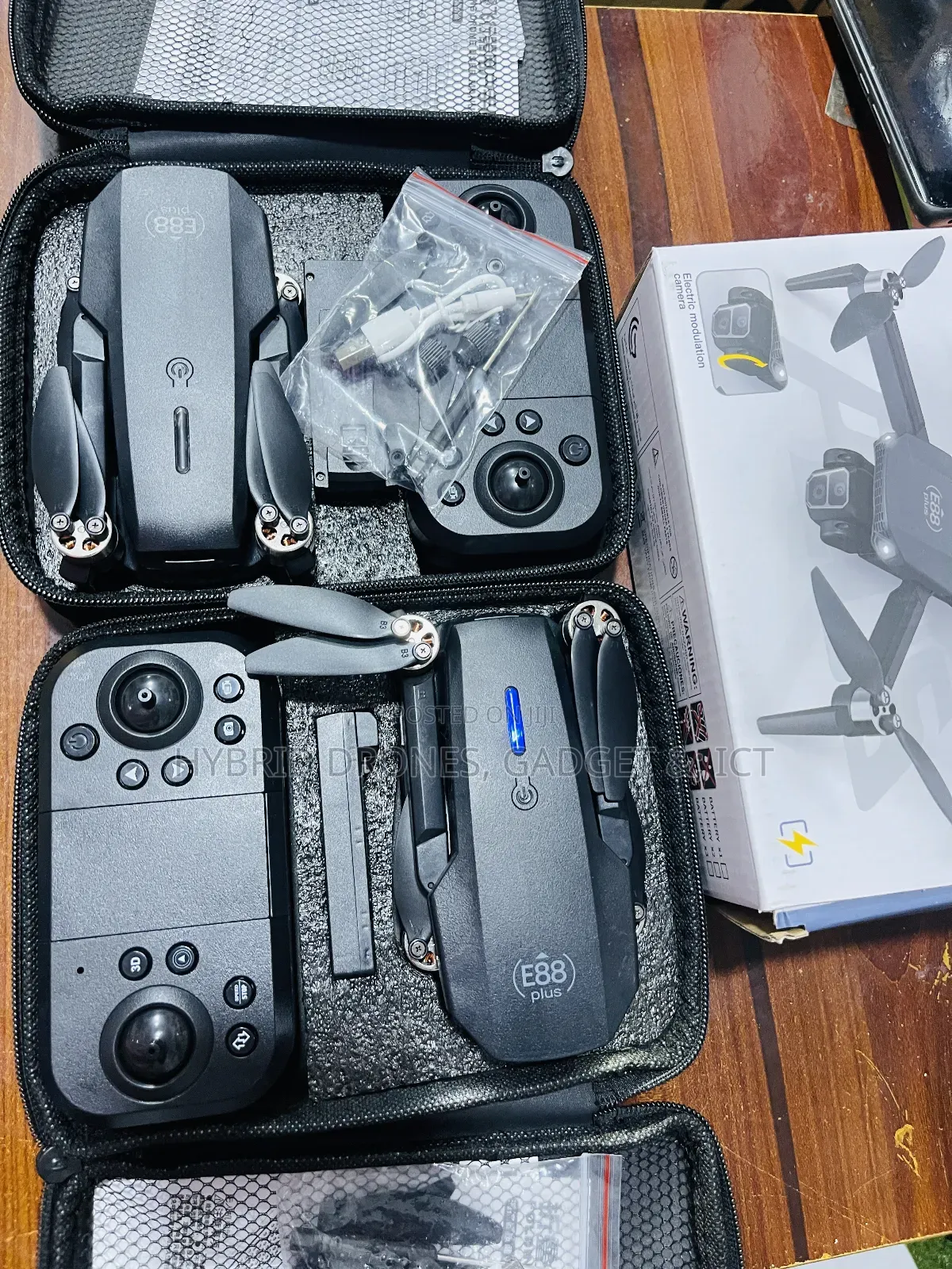 Brushless E88 Plus Drone