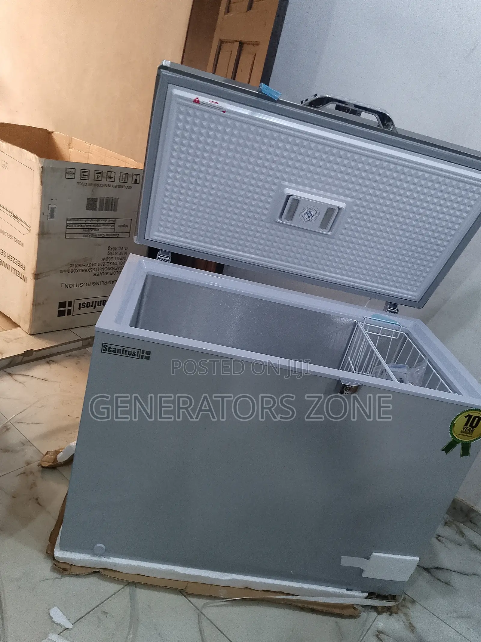 Scanfrost Inverter 300l Chest Freezer – Anti-Rust Silver Finish