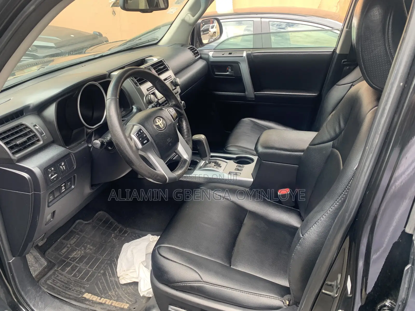 Toyota 4-Runner Limited 4WD 2012 Black