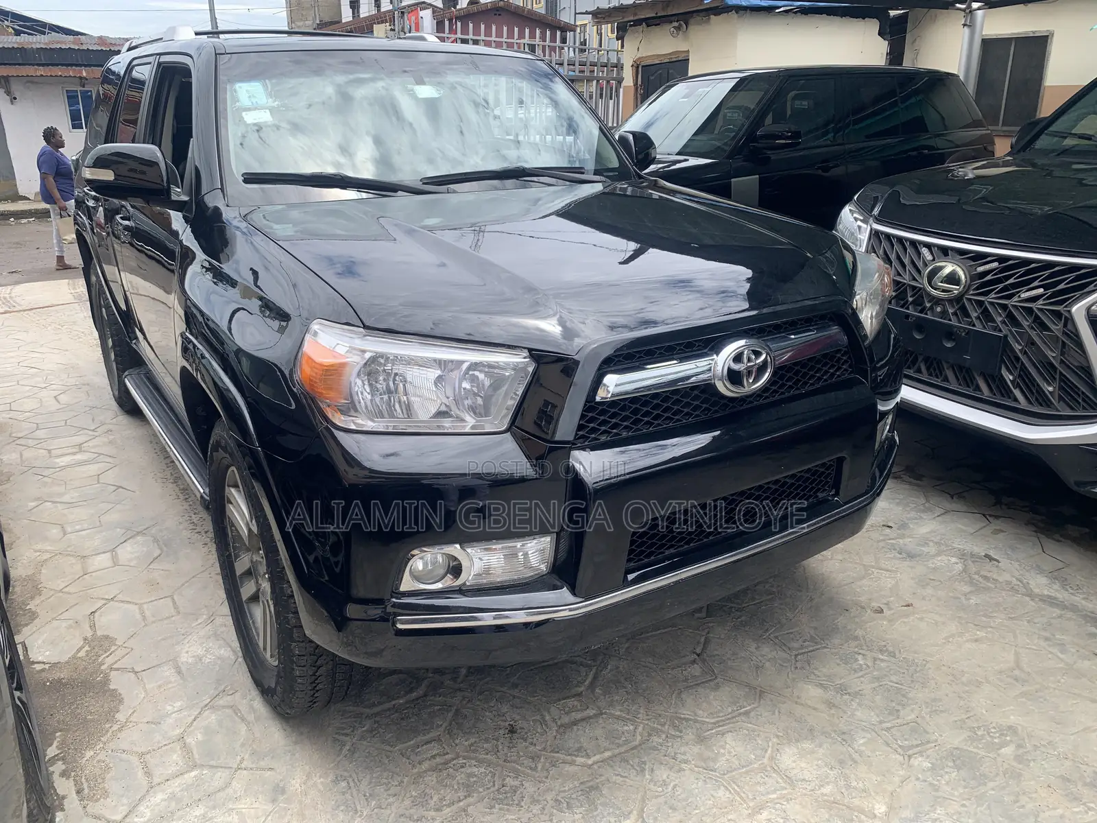 Toyota 4-Runner Limited 4WD 2012 Black