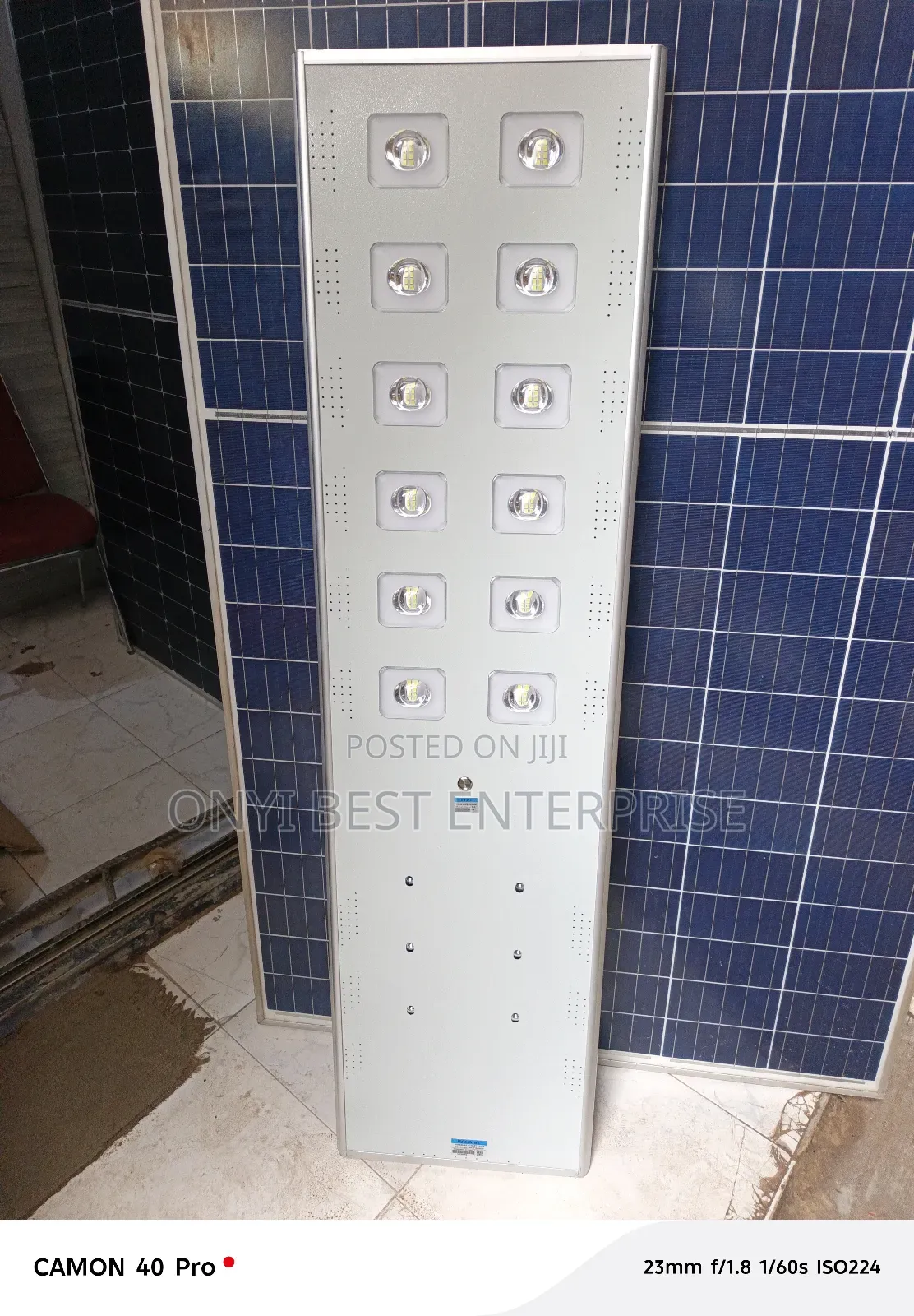 Wakatek Solar Streets Light All in One 120watts No1